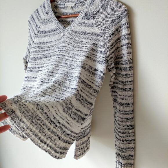 Eileen Fisher Marled V-Neck Sweater Size XS - Picture 3 of 7